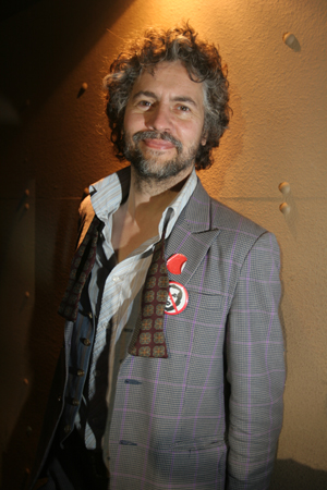 Wayne_Coyne_Flaming_L#81A78